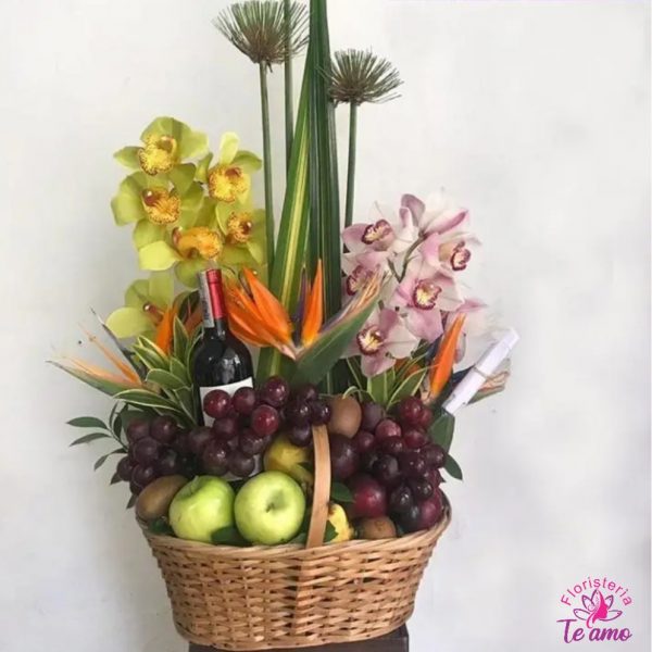 Arreglo floral con frutas, frutero en cali